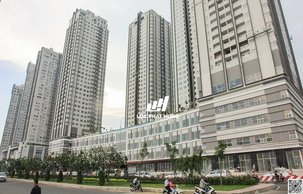 kiến trúc tháp đôi cao 36 đến 37 tầng uy nghi sang trọng sunrise city view mặt tiền nguyễn hữu thọ